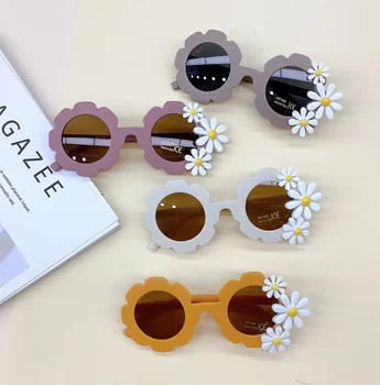 детские солнцезащитные очки Корейская мода Персонализированный тренд детские солнцезащитные очки для путешествий вогнутые солнцезащитные очки
