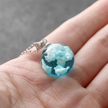 Шикарное ожерелье с подвеской в виде Луны из прозрачной смолы, женское ожерелье с цепочкой из голубого неба и белых Облаков, модные украшения