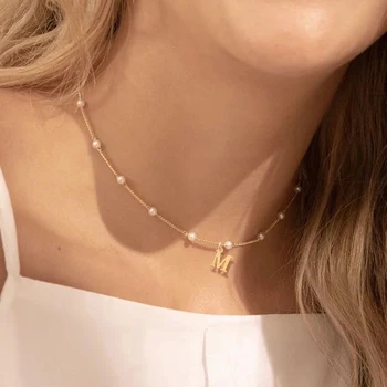 Новое модное начальное ожерелье 2023, женское Классическое Темпераментное ожерелье с буквенной подвеской, цепочка из искусственного жемчуга, ожерелье Для женщин, ювелирный подарок